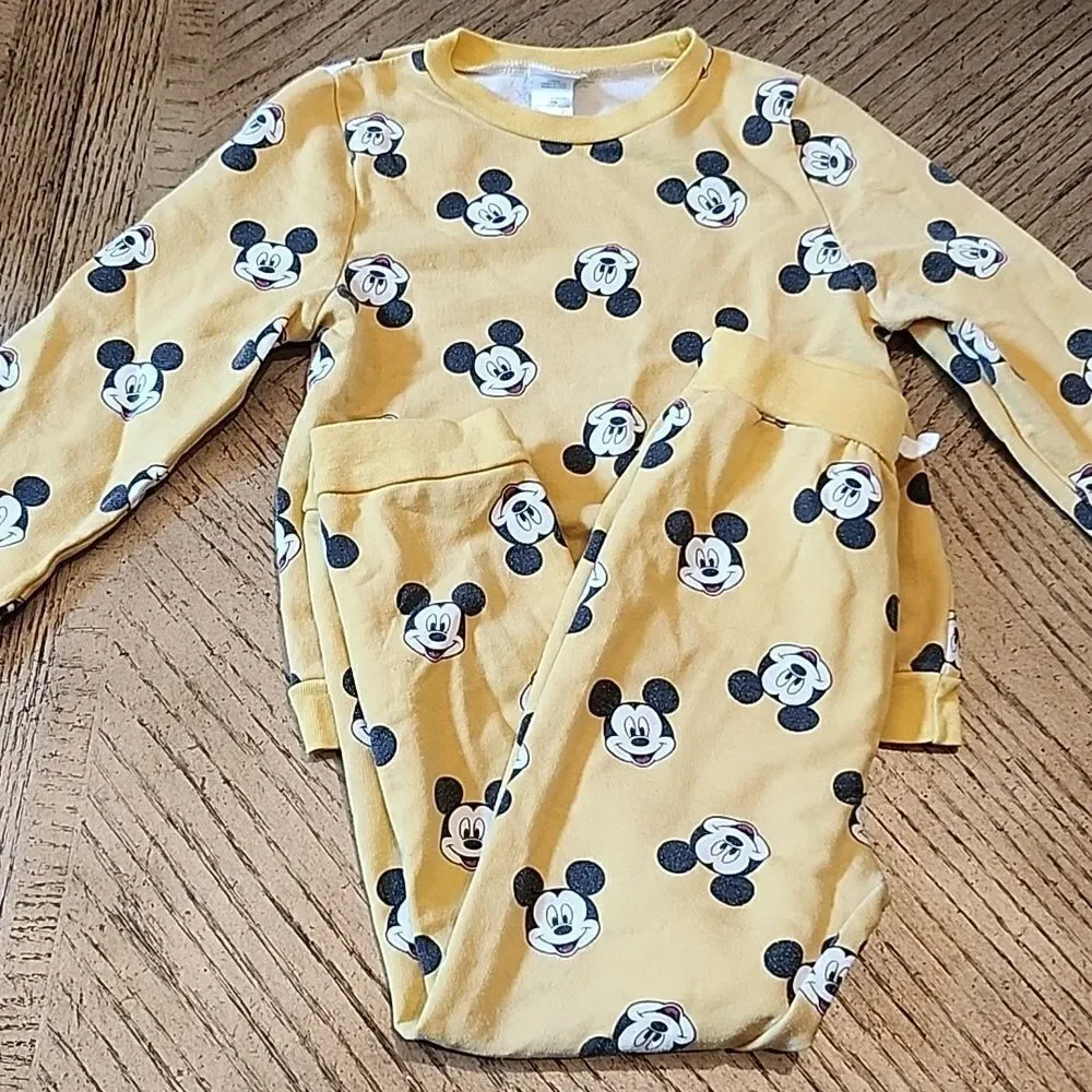 Disney mickey mouse